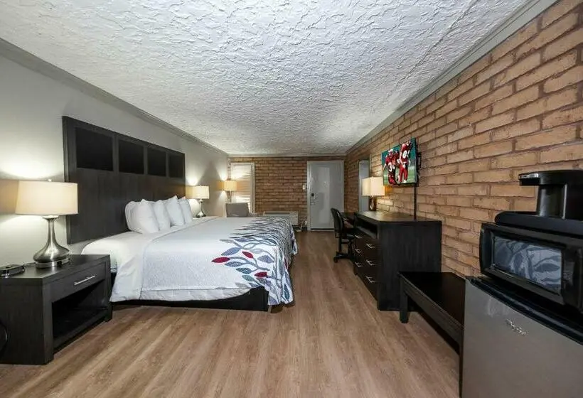 اتاق سوپریور برای معلولان, Red Roof Inn Monroe