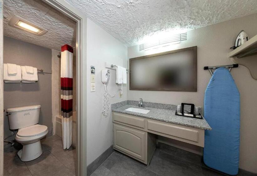 غرفة سوبيريور, Red Roof Inn Monroe