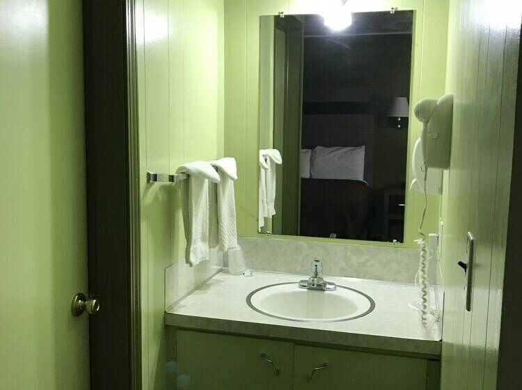 Номер Стандарт 2 Двуспальные Кровати, Parkview Motel