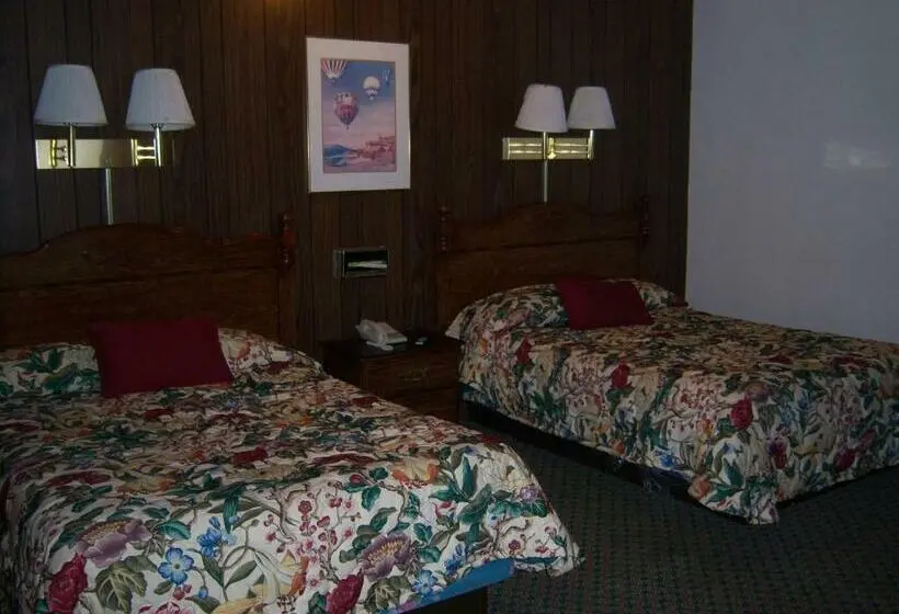 ２ダブルベッドのスタンダードルーム, Shasta Dam Motel