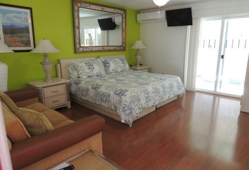 חדר סטנדרט עם מטבח, Casa Larrea Inn