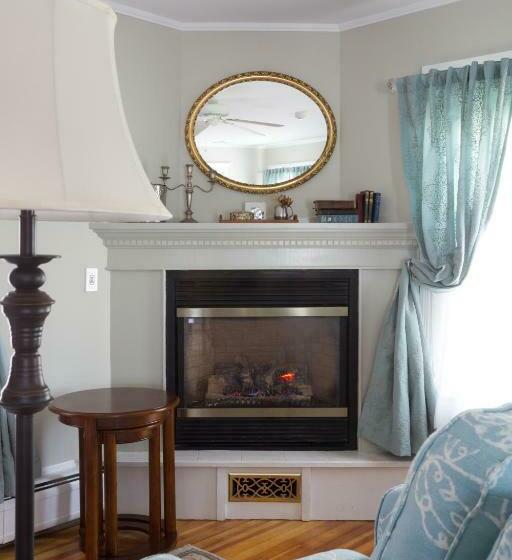 디럭스 룸 킹사이즈 침대, The Inn At Stockbridge