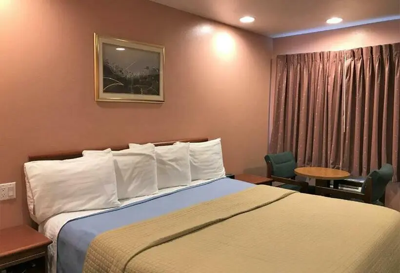キングサイズベッドのスタンダードルーム, Bestway Inn