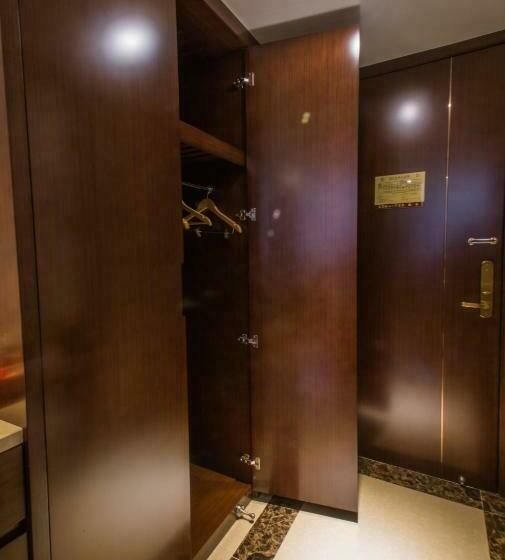 스탠다드 룸, Milton