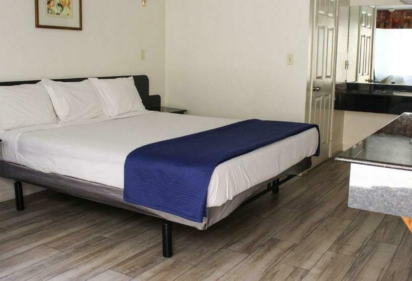 غرفة قياسية سرير كينج, Motel 6 Glendale Ca Pasadena Burbank Los Angeles