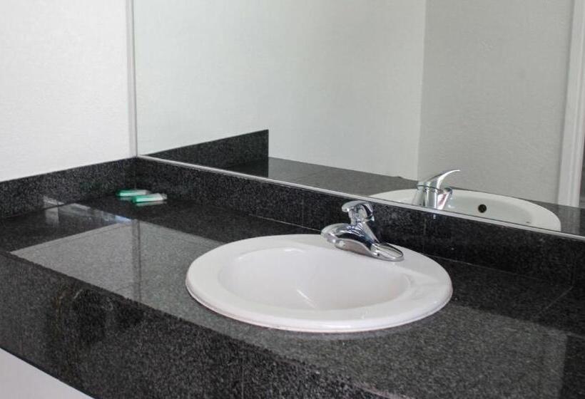 اتاق لوکس با تخت بزرگ, Motel 6 Glendale Ca Pasadena Burbank Los Angeles