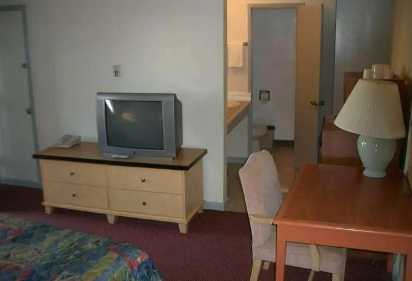 ２ダブルベッドのスタンダードルーム, Hometown Inn North Hills