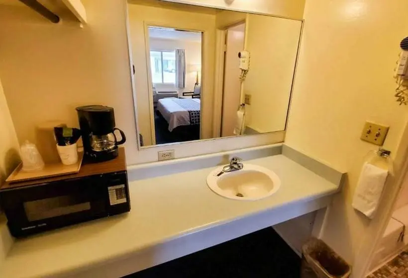 Standard-huone King-vuode, Magnuson Hotel Sierra Vista
