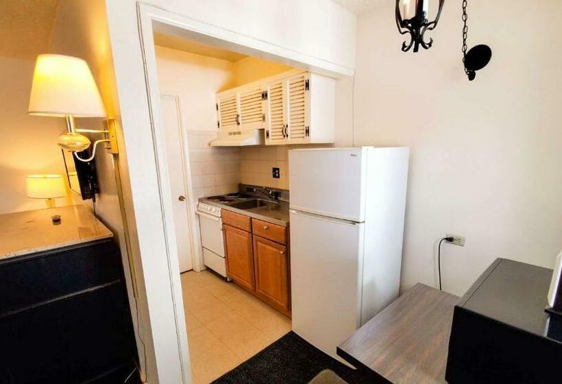 جناح, Magnuson Hotel Sierra Vista