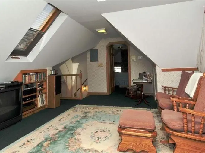 Perhesviitti, Victorian Loft Bed And Breakfast