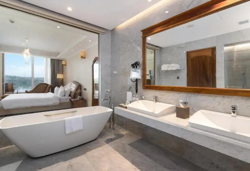 Bisneshuone, Greentree Inn Chuzhou Wandong International Car City Express