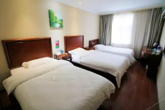Perhehuone, Greentree Inn Shanghai Luojing Express