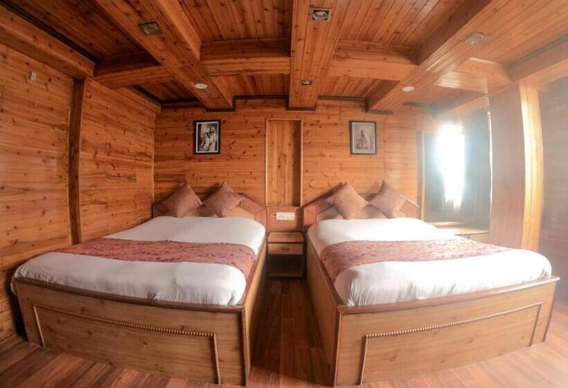 四人豪华间, Broadway Mall Road Darjeeling Family Joy Vacations & Best Location