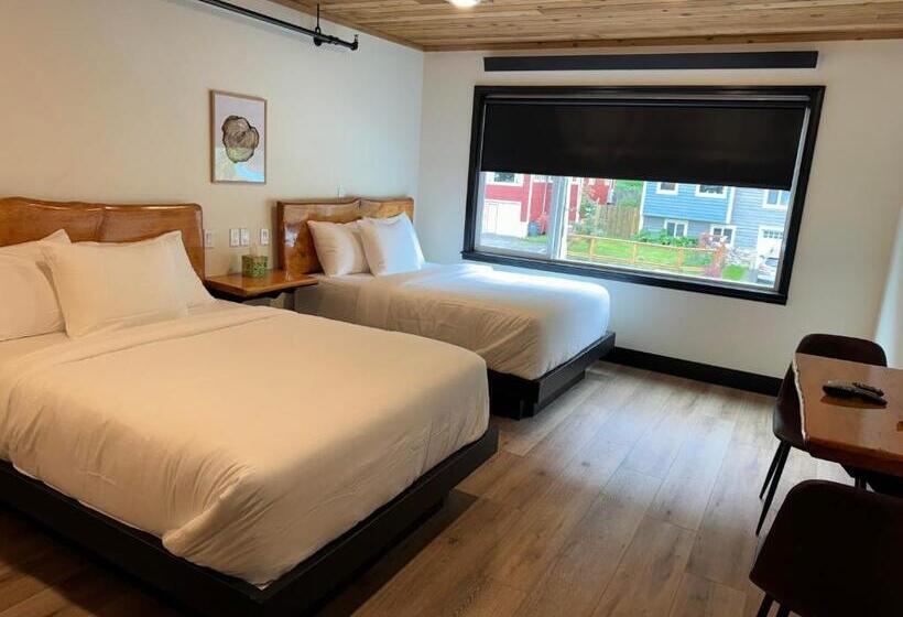 اتاق استاندارد با 2 تخت دوبل, Waterfront On Glacier