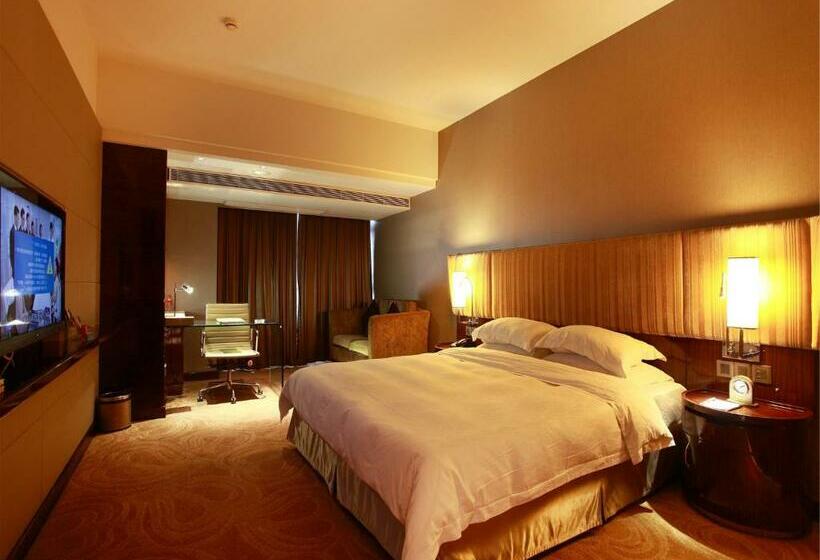 Номер Deluxe Кровать Куин, Fortune