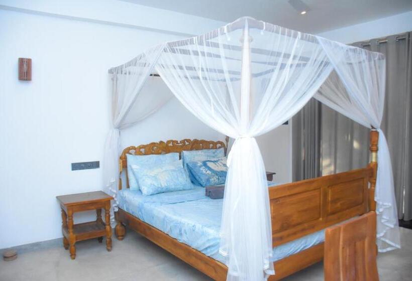 ガーデンビュースタンダードルーム, Oshans Home   Guest House   Polhena