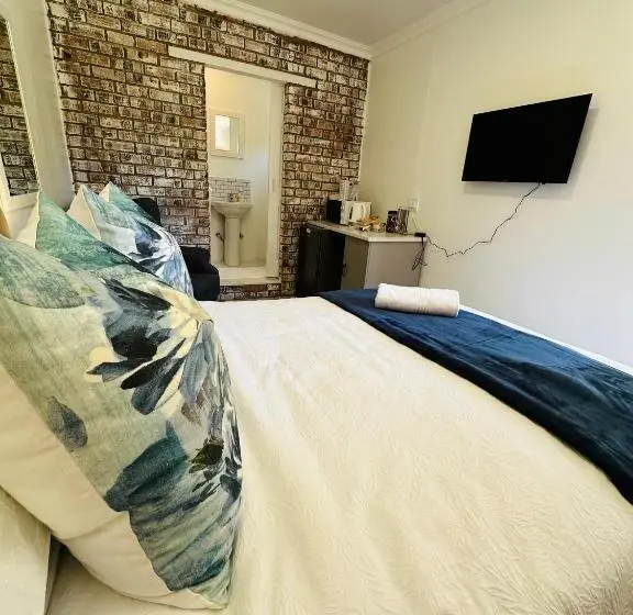 Economy Zimmer, Bed In Bethlehem