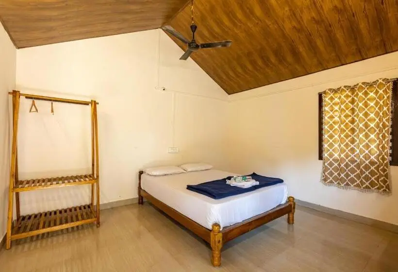 اتاق لوکس, Sunset Cafe Beach Stay
