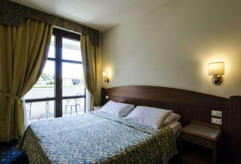 高级园景房, Smeraldo