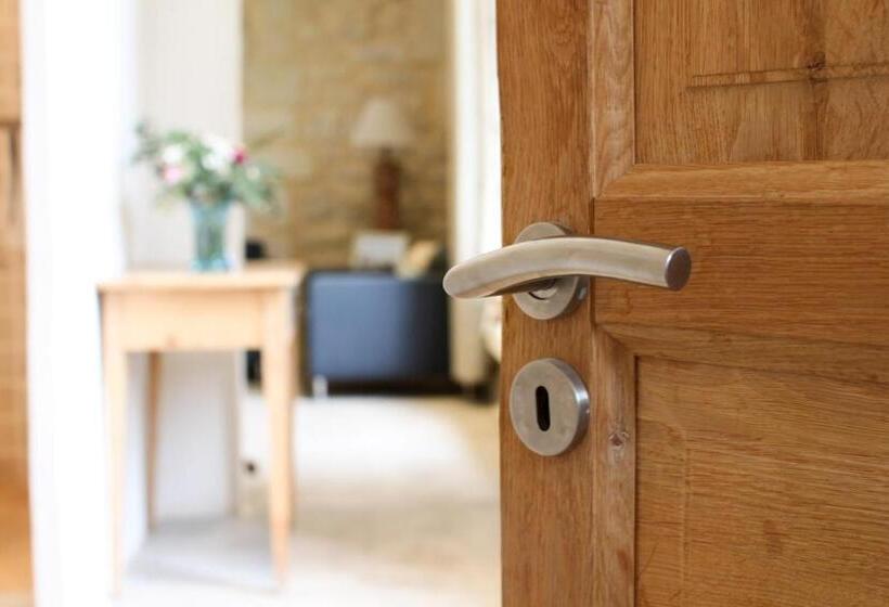 スタンダードルーム, Mas De La Rivoire B&b