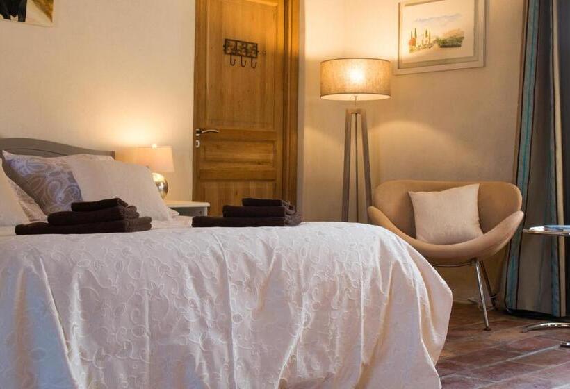 テラス付きスタンダードルーム, Mas De La Rivoire B&b