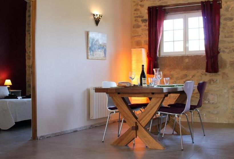 バルコニー付２ベッドルームアパートメント, Mas De La Rivoire B&b