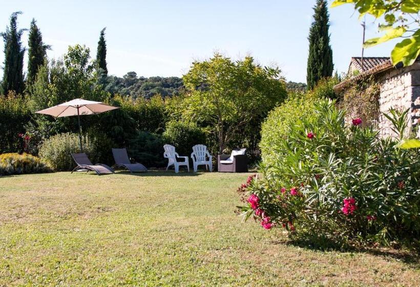 ３ベッドルームアパートメント, Mas De La Rivoire B&b