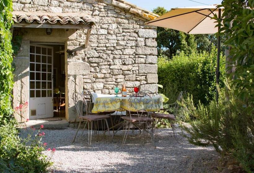 ３ベッドルームアパートメント, Mas De La Rivoire B&b