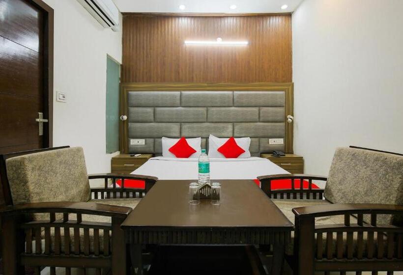 غرفة كلاسيكية ثلاثية, Oyo Hotel Ska Hometel