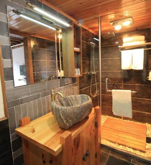 디럭스 룸, Cabin 7 Inn