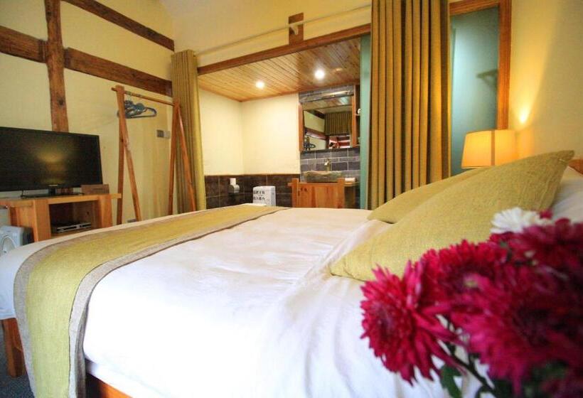 스탠다드 테라스 룸, Cabin 7 Inn