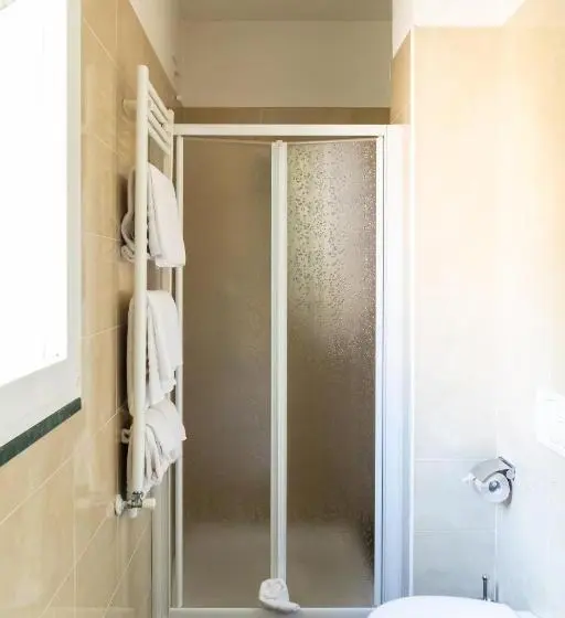 اتاق استاندارد سه نفره, Fiera Rho