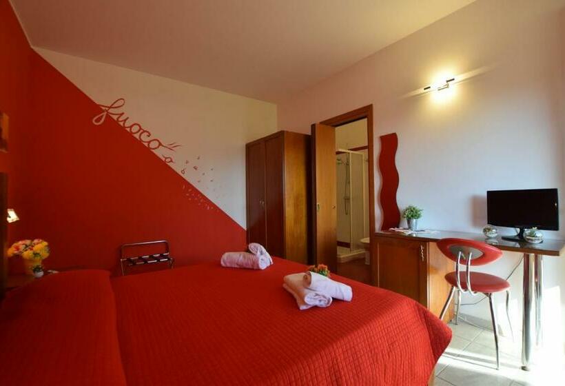 标准间, Iride By Marino Tourist