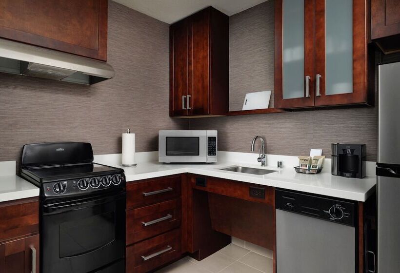 Люкс, Residence Inn By Marriott Green Bay Downtown