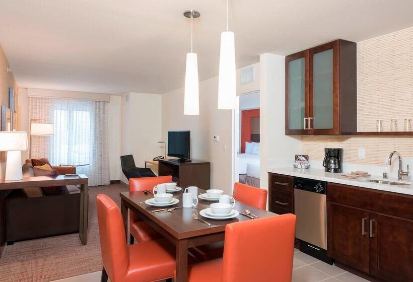 Люкс, Residence Inn By Marriott Green Bay Downtown