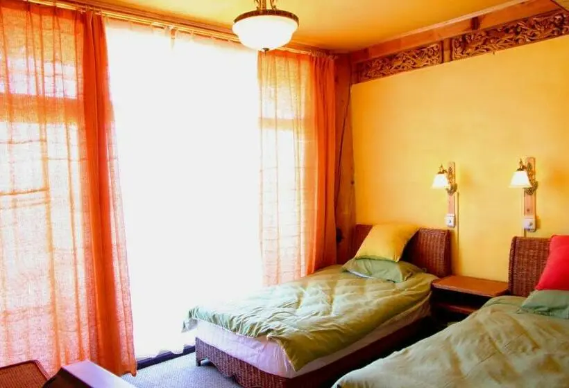 Standard-huone Näkymä, Shangri La Lao Shay Youth Hostel