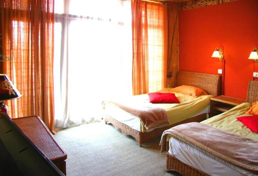غرفة قياسية ذات إطلالة, Shangri La Lao Shay Youth Hostel