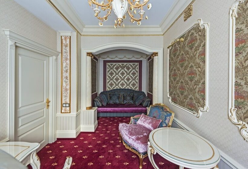 프레지덴셜 스위트, Boutique Hotel Turgenev