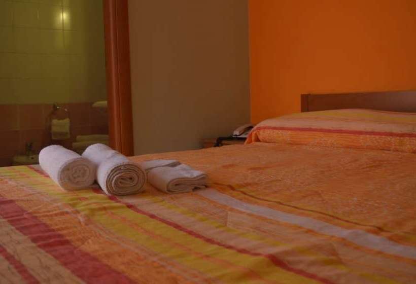 Номер Стандарт Трехместный, B&b Scalea Rooms