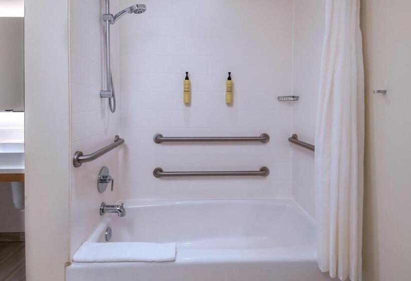 استودیو استاندارد با تخت کینگ, Element Austin Downtown