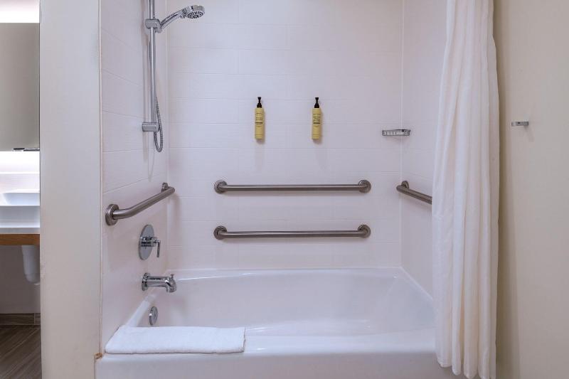 استودیو استاندارد با تخت کینگ, Element Austin Downtown