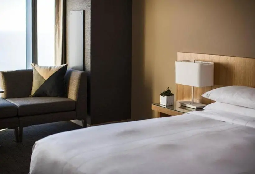 キングサイズベッドのスタンダードルーム, Marriott Marquis Chicago