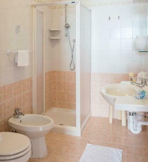 Standardzimmer, Nettuno