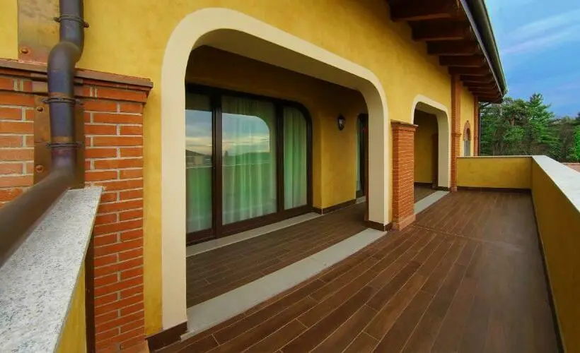 Juniorsviitti Parveke, Agriturismo Il Boschetto