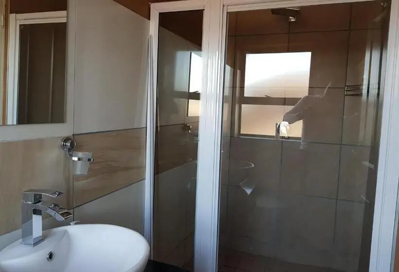 اتاق لوکس, Me Casa Guest House