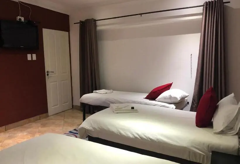 اتاق راحتی سه تخته, Me Casa Guest House