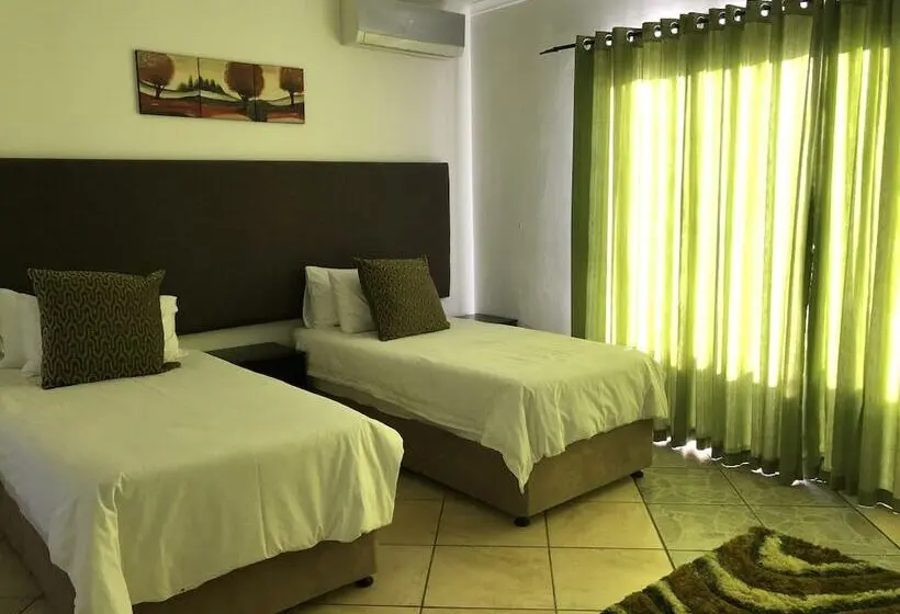 اتاق لوکس, Me Casa Guest House