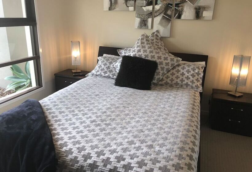 חדר דלוקס נוף לגינה, Bella Vista Bed And Breakfast Of Raby Bay