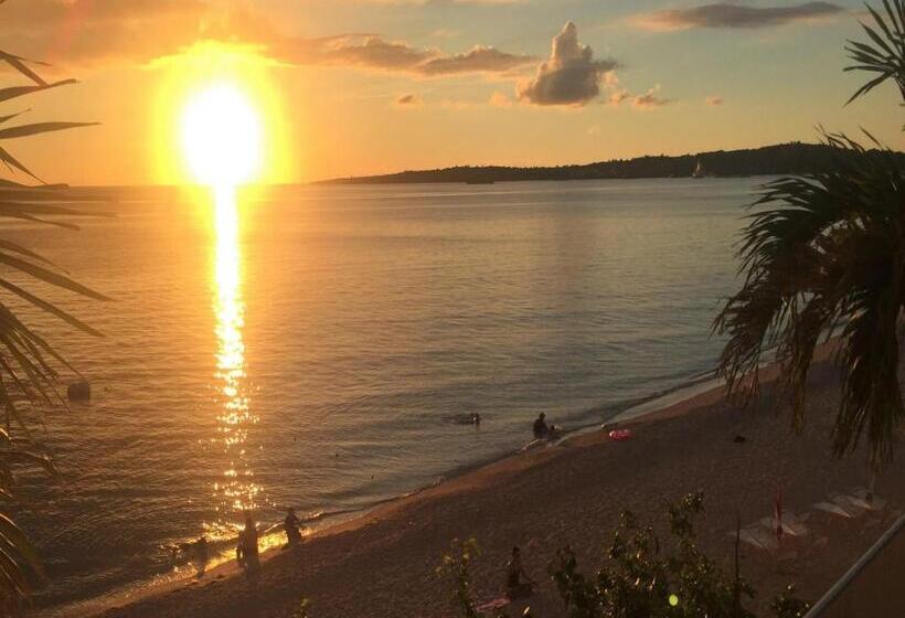 Четырехместный Номер Стандарт, Churaumi On The Beach Motobu