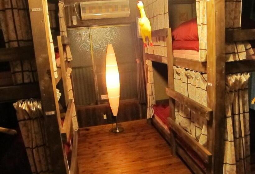 Номер Стандарт Четырехместный Совместный Санузел, Hostel Oomori Souko